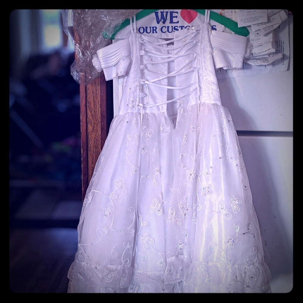 First communion dress - Picture 2 of 2